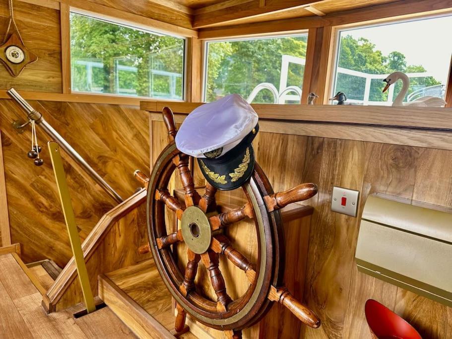 Unique Houseboat Experience I Central City Break York Exterior foto